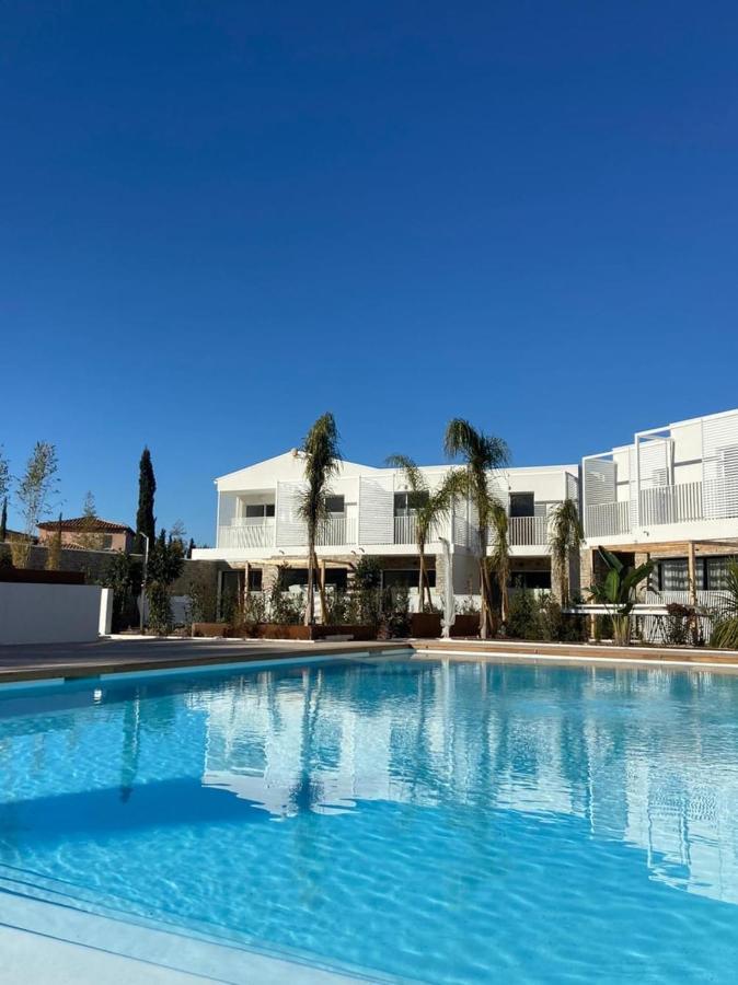 Van Der Valk Hotel Bloom Saint Aygulf Exterior foto